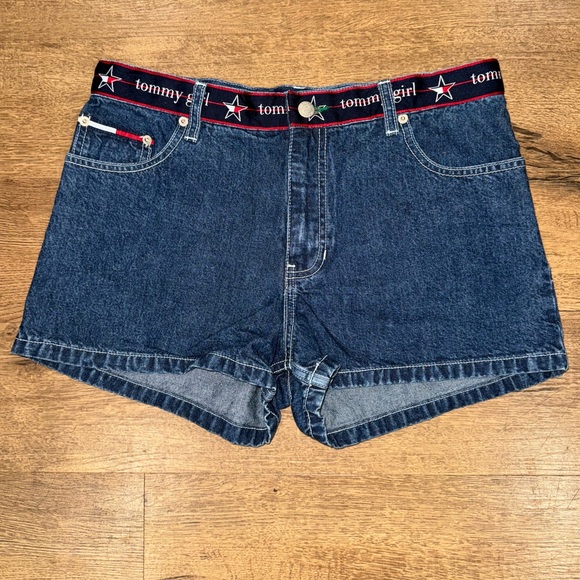 Tommy Hilfiger Tommy Girl Denim Jean Shorts Size 9 - Picture 1 of 10
